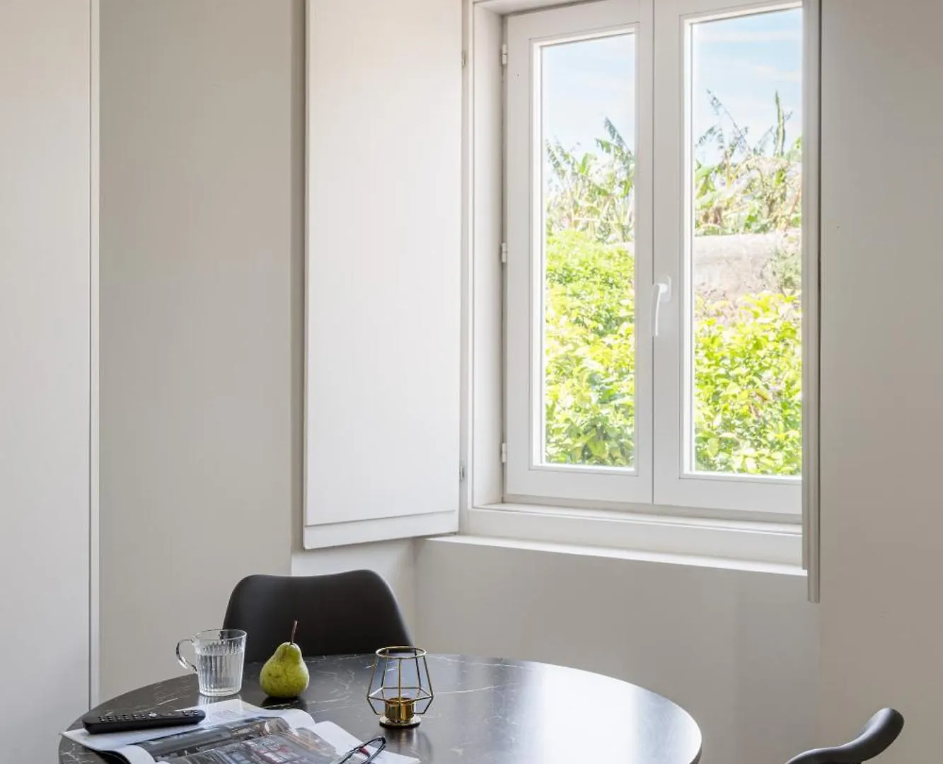 Charm Studio - Lisbon Getaway